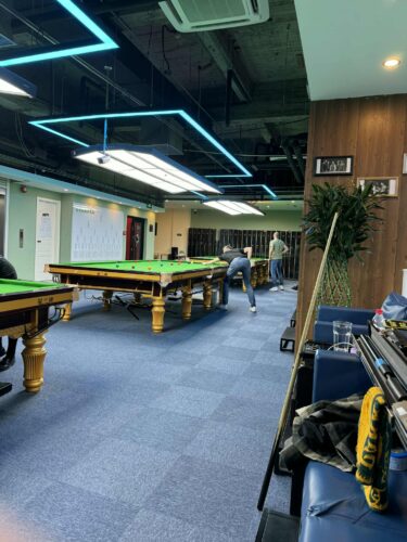 Snooker Club in China, Beijing, Barry Hawkins and Mark Selby playing